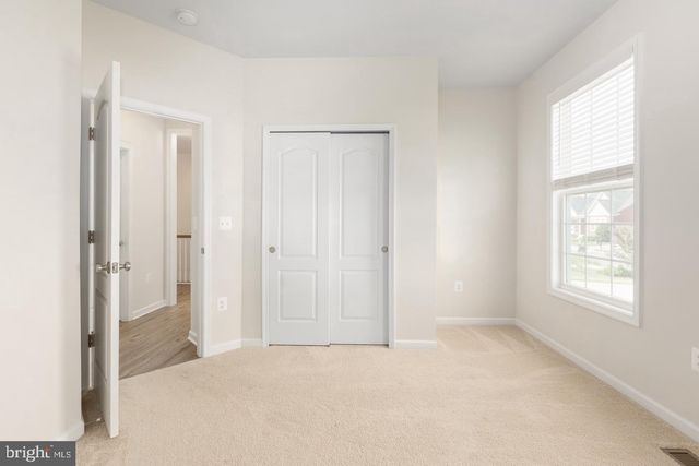 9627 HILLCREST DR, Fredericksburg, VA 22407