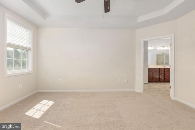9627 HILLCREST DR, Fredericksburg, VA 22407
