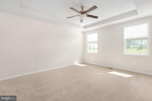 9627 HILLCREST DR, Fredericksburg, VA 22407