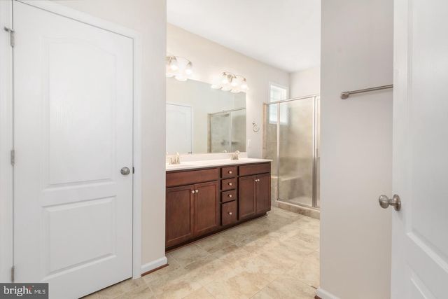 9627 HILLCREST DR, Fredericksburg, VA 22407