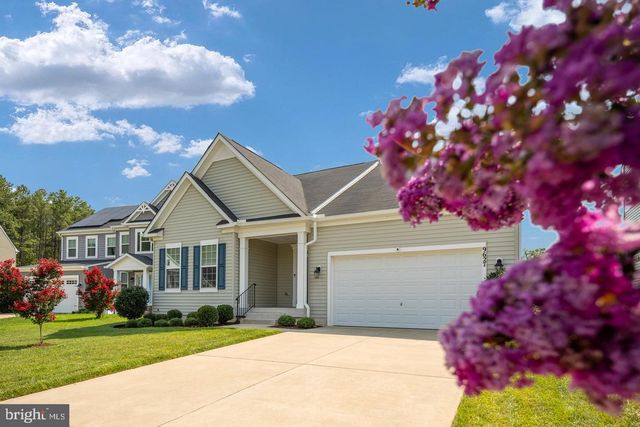 9627 HILLCREST DR, Fredericksburg, VA 22407
