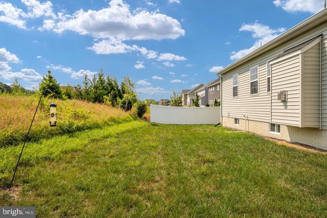 9627 HILLCREST DR, Fredericksburg, VA 22407