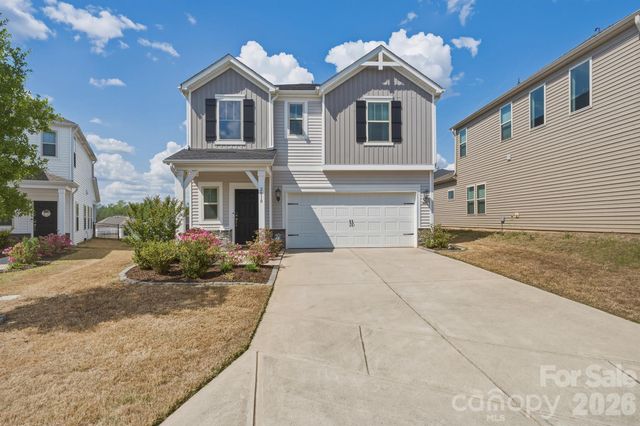 2010 Red Ash Drive, Charlotte, NC 28215