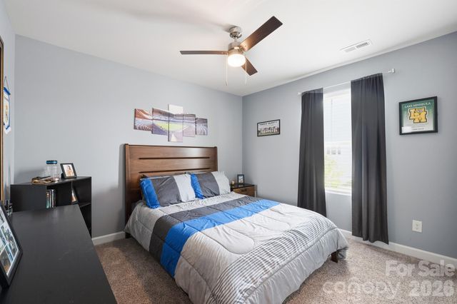 2010 Red Ash Drive, Charlotte, NC 28215