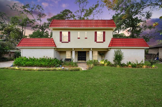 17 Winged Foot Drive, Conroe, TX 77304