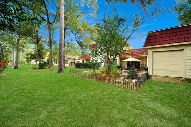 17 Winged Foot Drive, Conroe, TX 77304