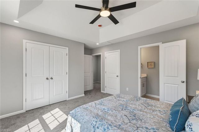 28 Harrell DR, Suffolk, VA 23434