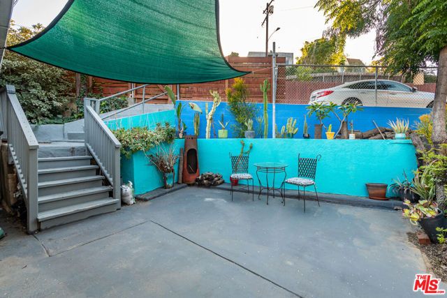 1556 Rollins Drive, Los Angeles, CA 90063