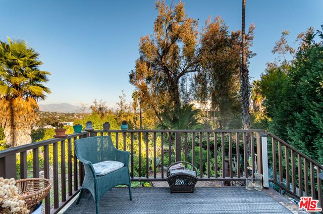 1556 Rollins Drive, Los Angeles, CA 90063