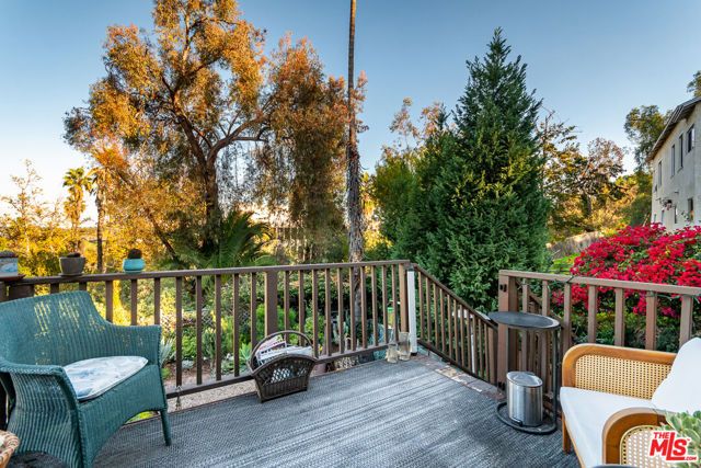 1556 Rollins Drive, Los Angeles, CA 90063