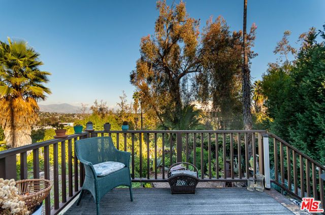 1556 Rollins Drive, Los Angeles, CA 90063