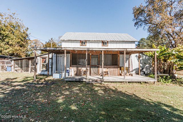 2141 Mcnair Road, Tarboro, NC 27886