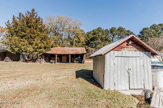 2141 Mcnair Road, Tarboro, NC 27886