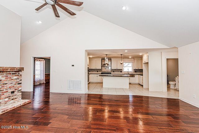 2141 Mcnair Road, Tarboro, NC 27886