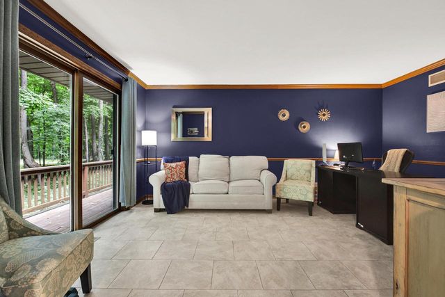 1753 Whispering Woods COURT, Richfield, WI 53076