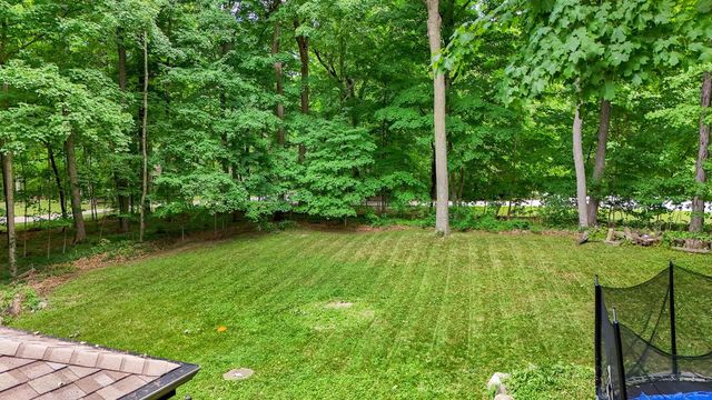 1753 Whispering Woods COURT, Richfield, WI 53076