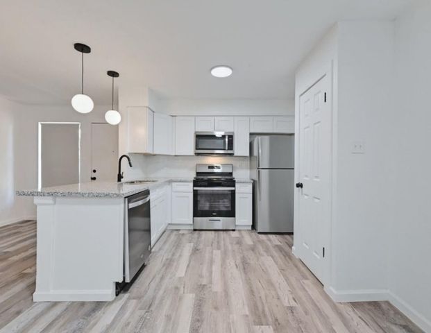 2303 Cedrick CV D, Austin, TX 78748