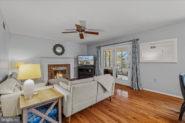 2509 HIGHLAND RIDGE RD, Berkeley Springs, WV 25411