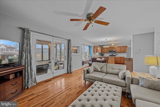 2509 HIGHLAND RIDGE RD, Berkeley Springs, WV 25411