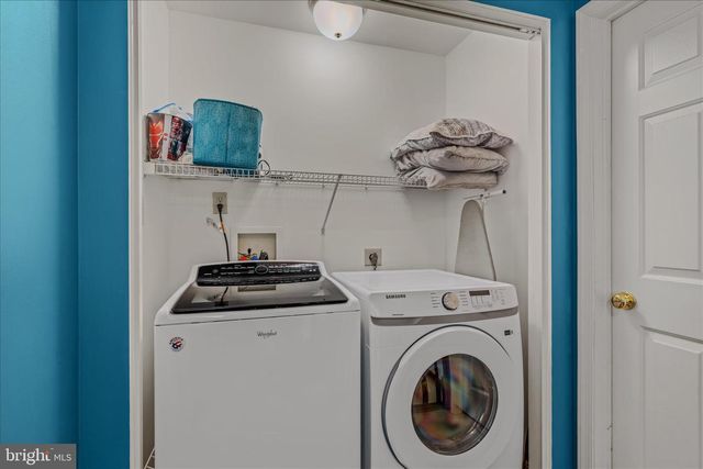 2509 HIGHLAND RIDGE RD, Berkeley Springs, WV 25411