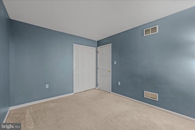 2509 HIGHLAND RIDGE RD, Berkeley Springs, WV 25411