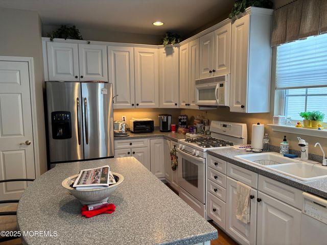 179 Mirage Boulevard, Barnegat, NJ 08005