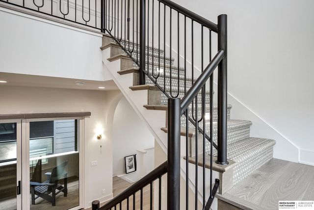 623 S 148 Street, Omaha, NE 68154