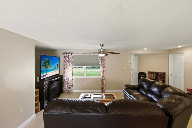 3276 PINETREE STREET, Port Charlotte, FL 33952