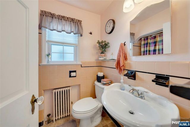 258 Ross Avenue, Hackensack, NJ 07601