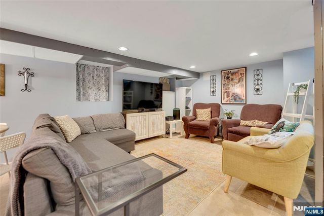 258 Ross Avenue, Hackensack, NJ 07601