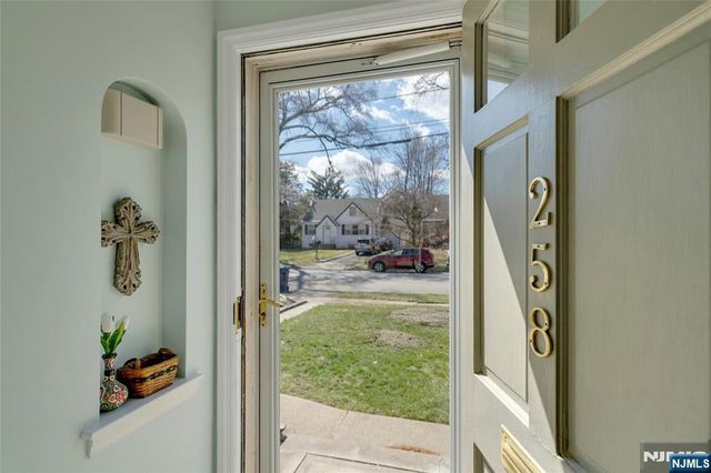 258 Ross Avenue, Hackensack, NJ 07601