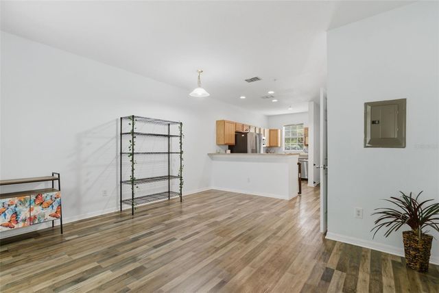 2049 FIESTA RIDGE COURT, Tampa, FL 33604