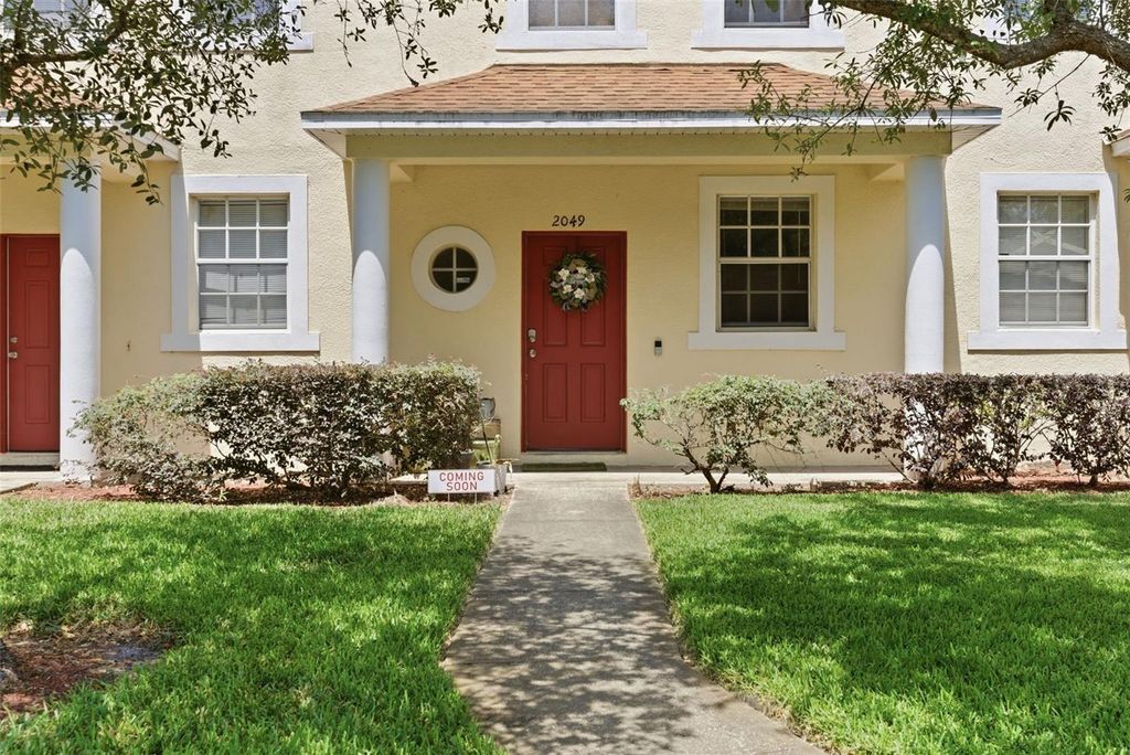 2049 FIESTA RIDGE COURT, Tampa, FL 33604