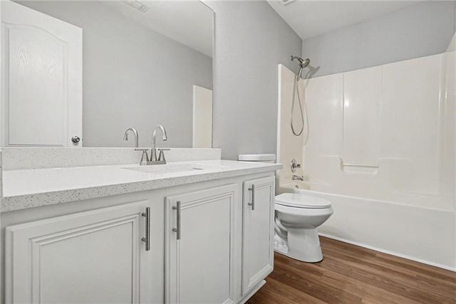 208 Ranier Court, Canton, GA 30114