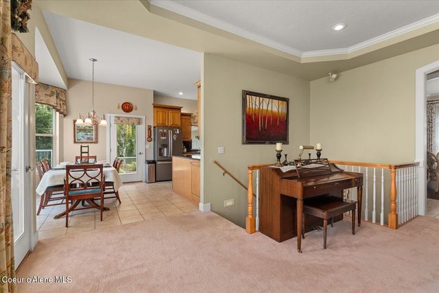 16703 W Riverview DR, Post Falls, ID 83854