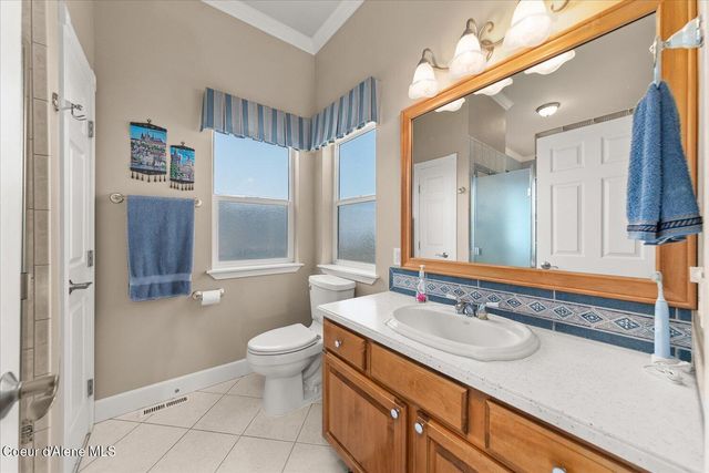 16703 W Riverview DR, Post Falls, ID 83854