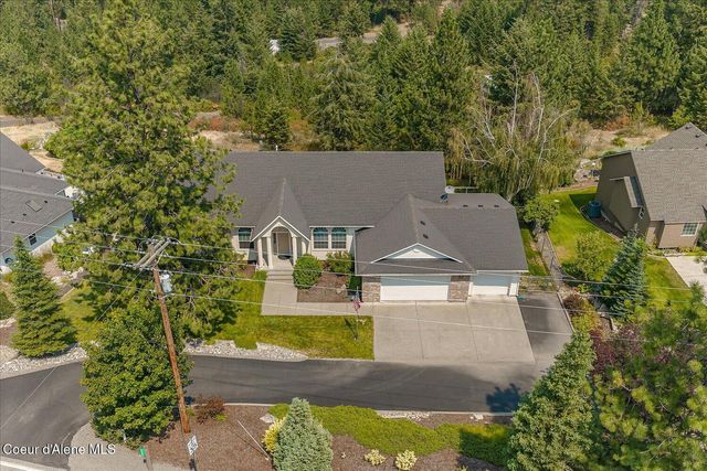 16703 W Riverview DR, Post Falls, ID 83854