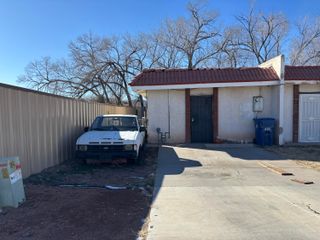497 GERALD CHAVEZ Lane NE, Los Lunas, NM 87031