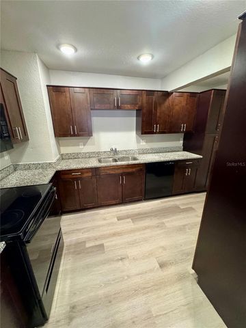 1912 W GRACE STREET, Tampa, FL 33607