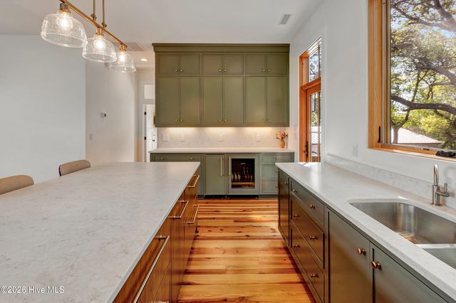 5709 E Landing Court, Emerald Isle, NC 28594