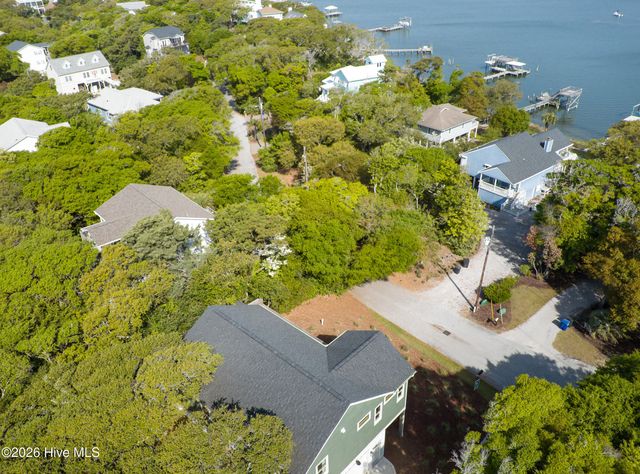 5709 E Landing Court, Emerald Isle, NC 28594