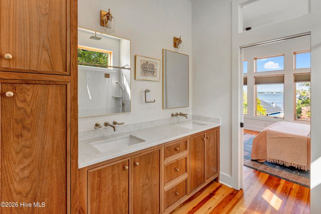 5709 E Landing Court, Emerald Isle, NC 28594