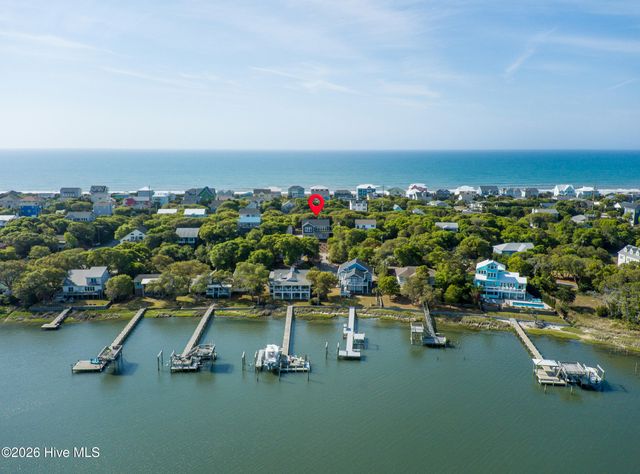 5709 E Landing Court, Emerald Isle, NC 28594
