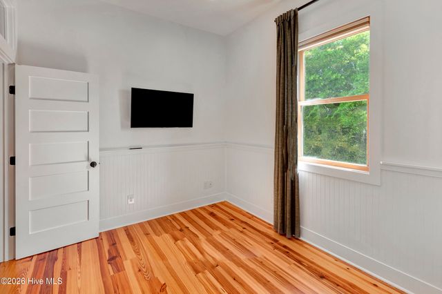 5709 E Landing Court, Emerald Isle, NC 28594