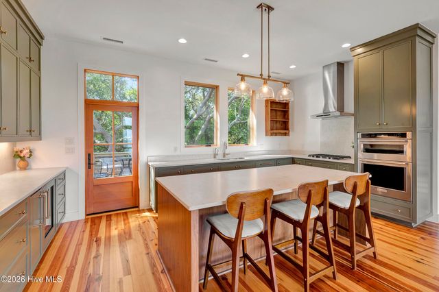 5709 E Landing Court, Emerald Isle, NC 28594