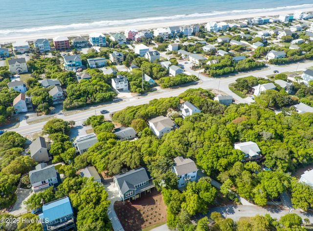 5709 E Landing Court, Emerald Isle, NC 28594