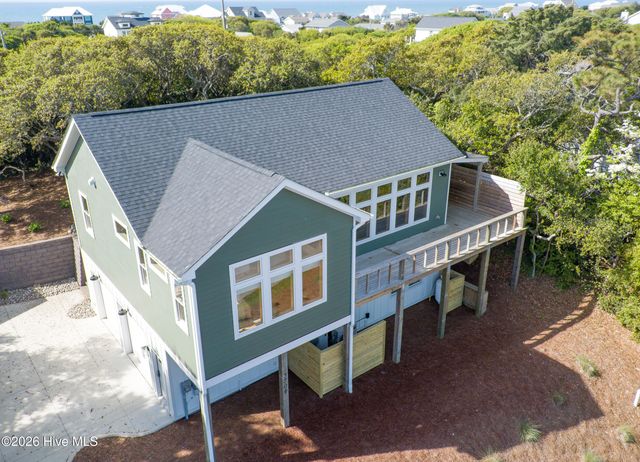 5709 E Landing Court, Emerald Isle, NC 28594