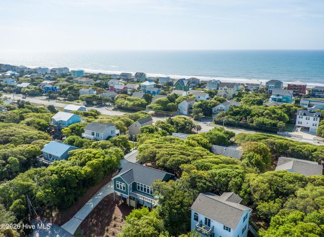 5709 E Landing Court, Emerald Isle, NC 28594