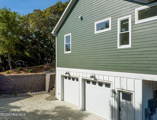5709 E Landing Court, Emerald Isle, NC 28594