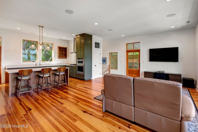 5709 E Landing Court, Emerald Isle, NC 28594